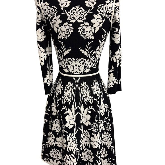 Reversible Black & White Floral Knit Dress 3/4 Sleeves Fit & Flare Style Womens - Picture 8 of 15